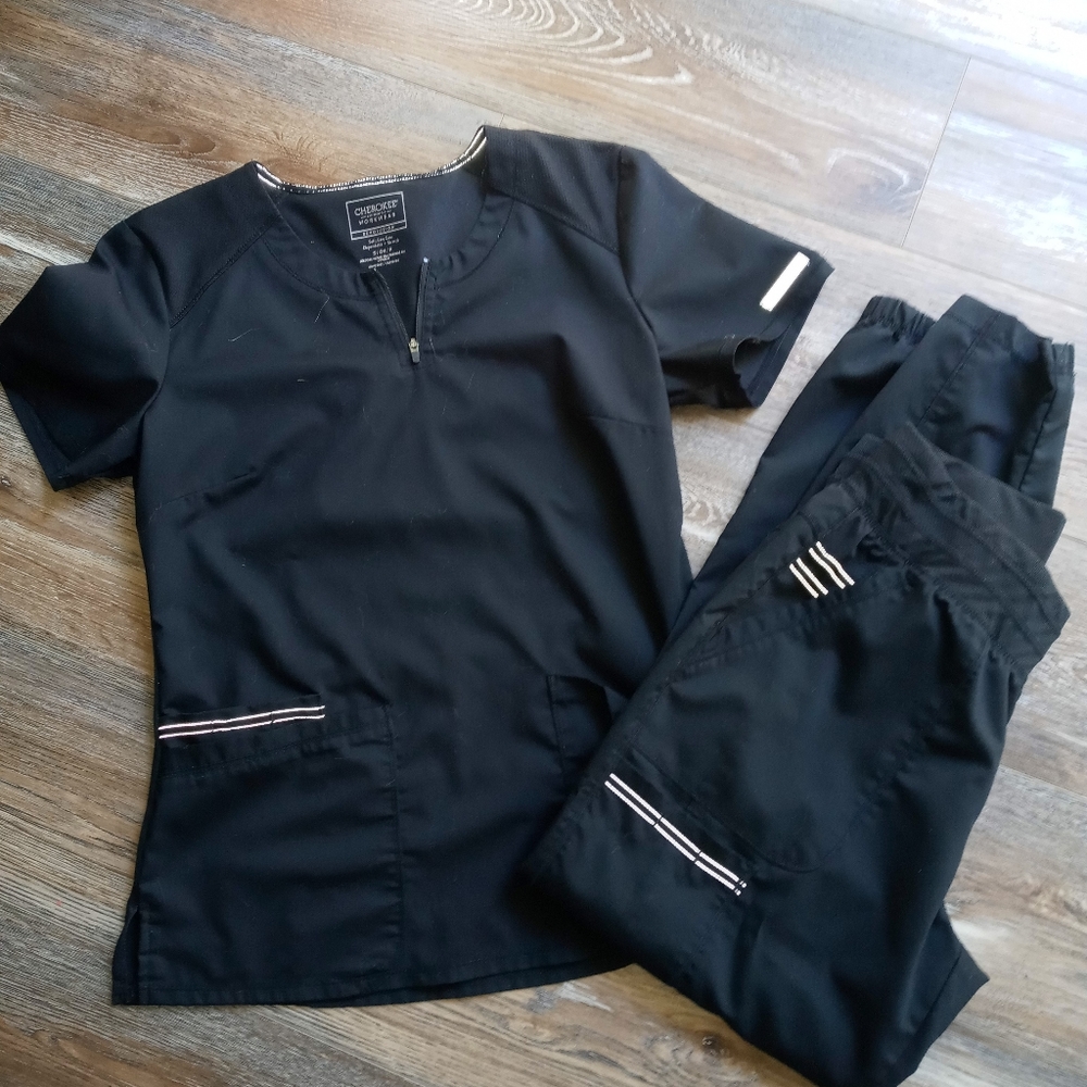 Cherokee Revolution scrubs S